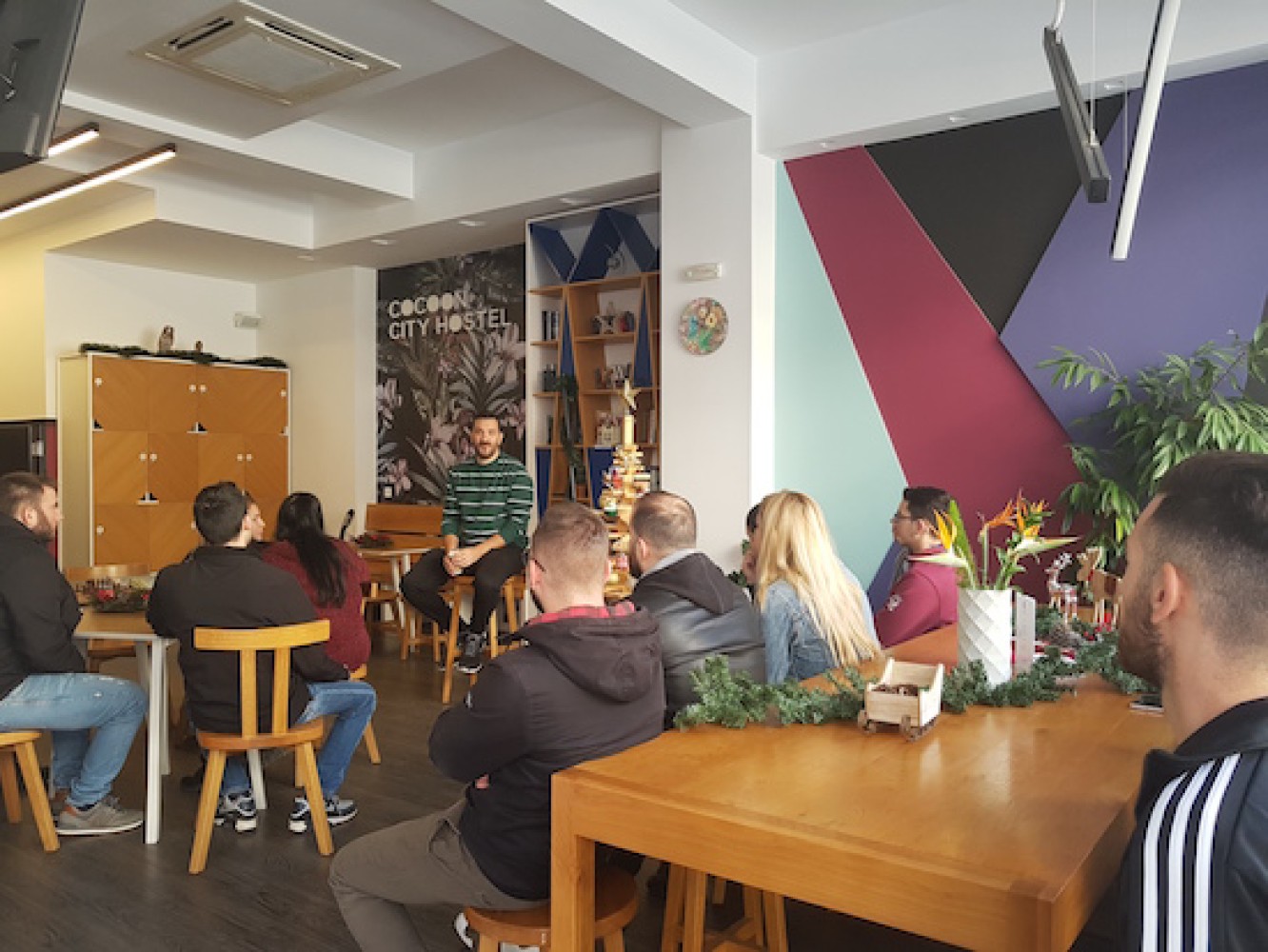 Επίσκεψη στο Cocoon Hostel, Porto Veneziano και Samaria hotel από τη σχολή μας στα Χανιά