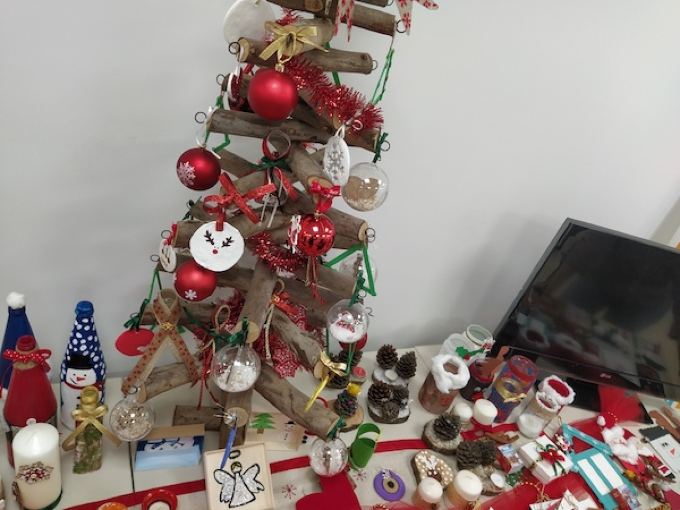 Χριστουγεννιάτικο Bazaar του ΙΕΚ ΔΕΛΤΑ 360 υπέρ των παιδιών της ΕΛΕΠΑΠ