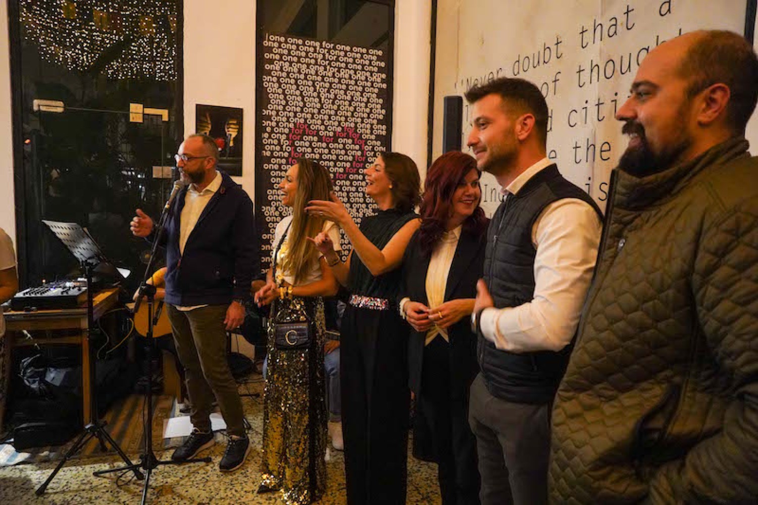 Το ΙΕΚ ΔΕΛΤΑ 360 Θεσσαλονίκης γέμισε το Tom's και έκανε την πιο ωραία Χριστουγεννιάτικη Γιορτή για το προσωπικό του