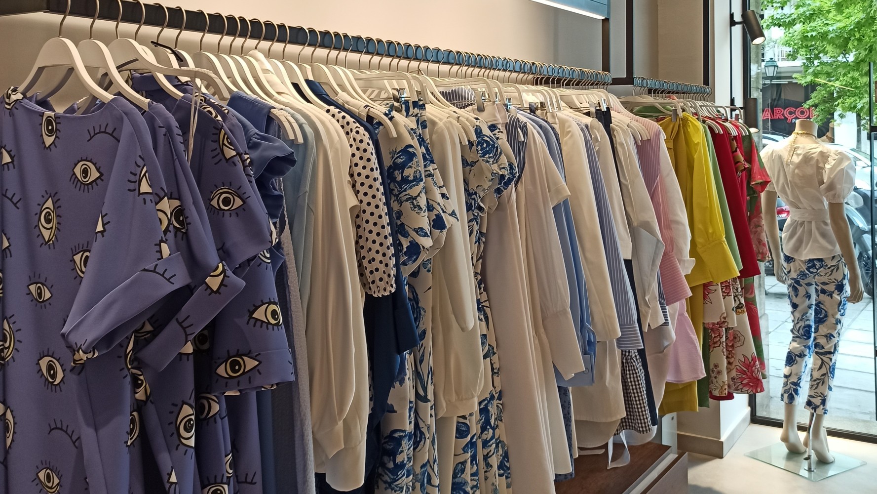 Visual merchandising από τους σπουδαστές Σχεδίου Μόδας!
