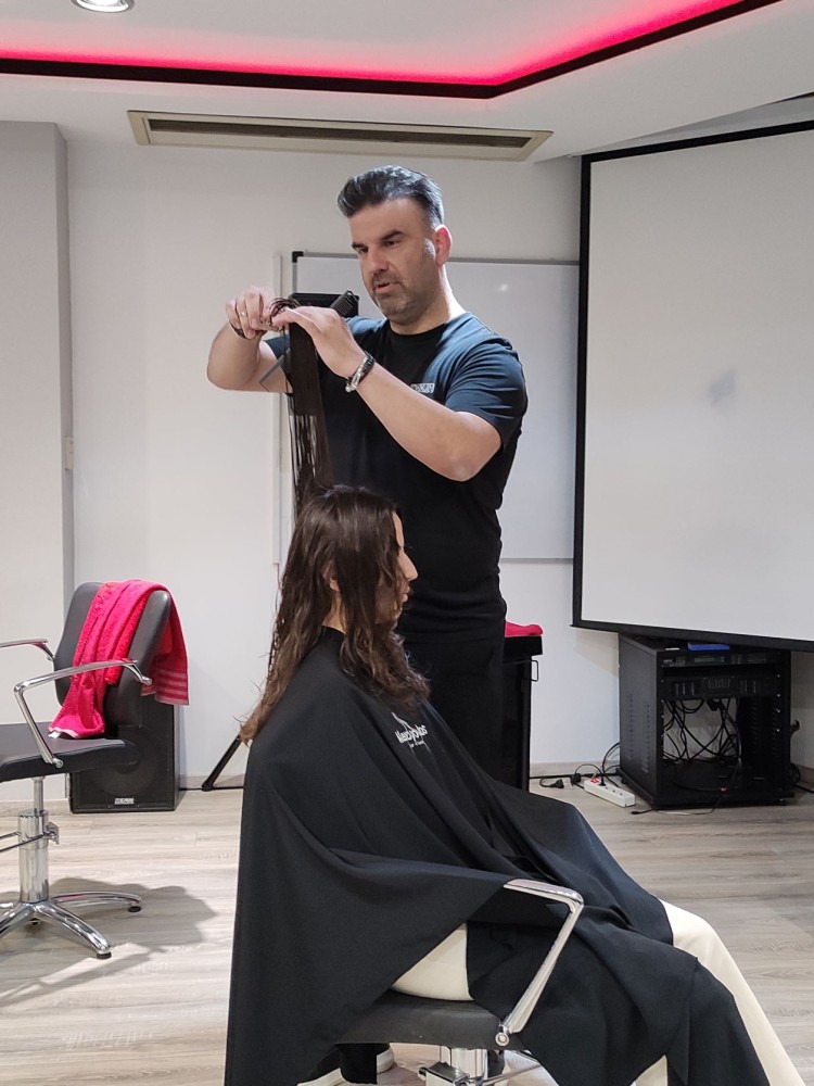 Σεμινάριο Κομμωτικής από τον hair expert Γιώργο Αλεξόπουλο