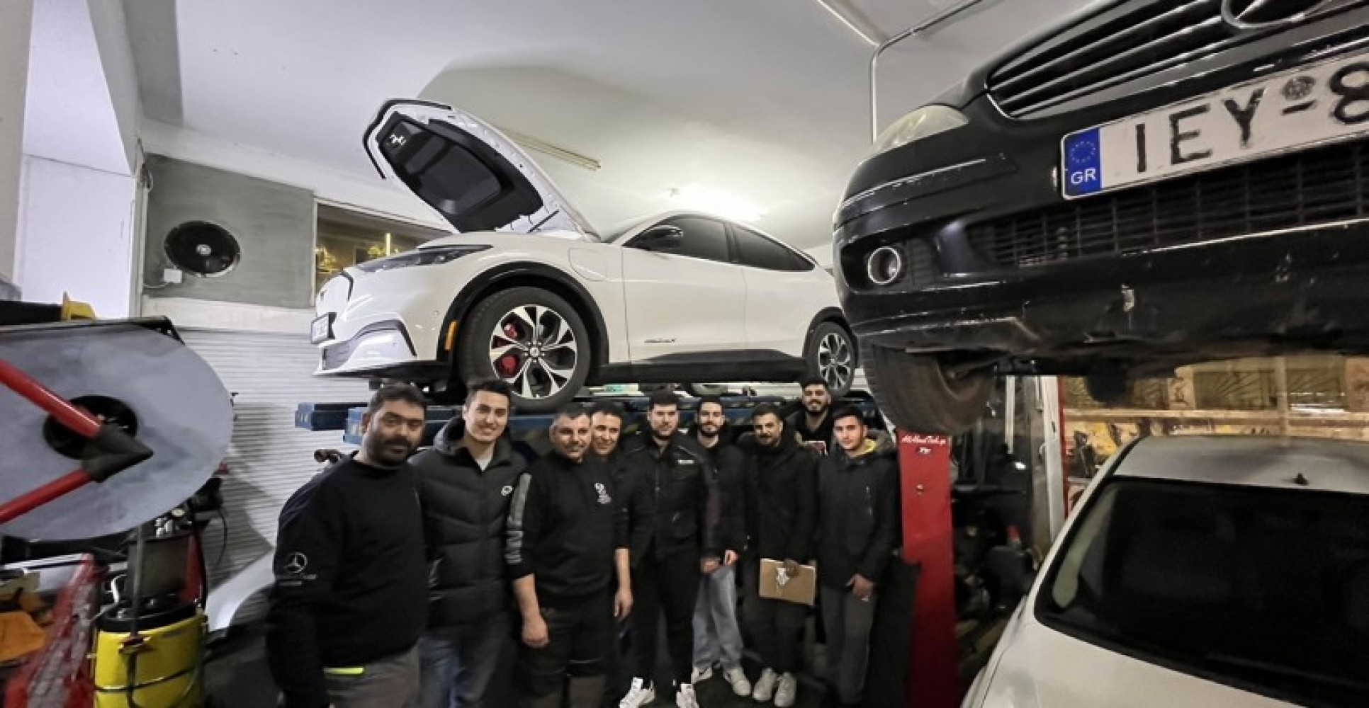 Εκπαιδευτική Επίσκεψη στο Συνεργείο Pit Lane