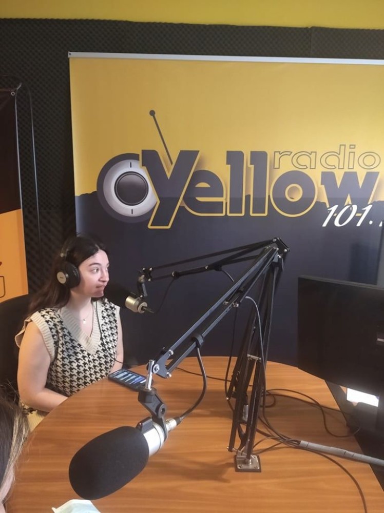 Επίσκεψη  στον Ραδιοφωνικό Σταθμό Yellow Radio