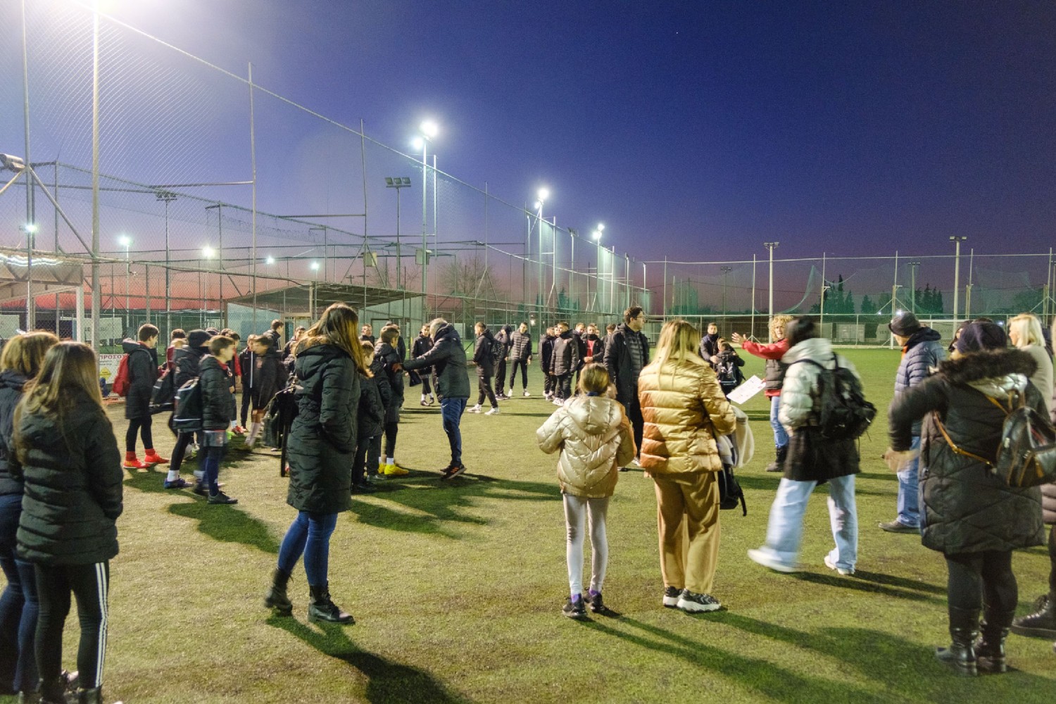 Εκπαίδευση ΚΑΡΠΑ και χρήσης απινιδωτή για τους μικρούς ποδοσφαιριστές του ΙΕΚ ΔΕΛΤΑ 360 FC