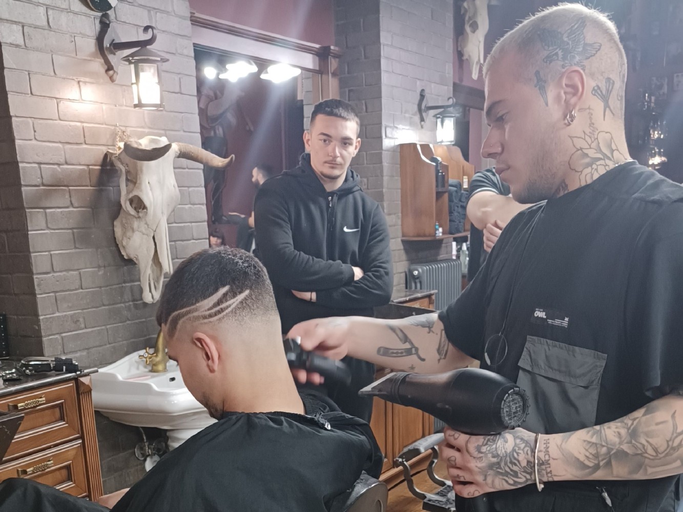 Εκπαιδευτική επίσκεψη στο barbershop του Γιάννη Καργάκη