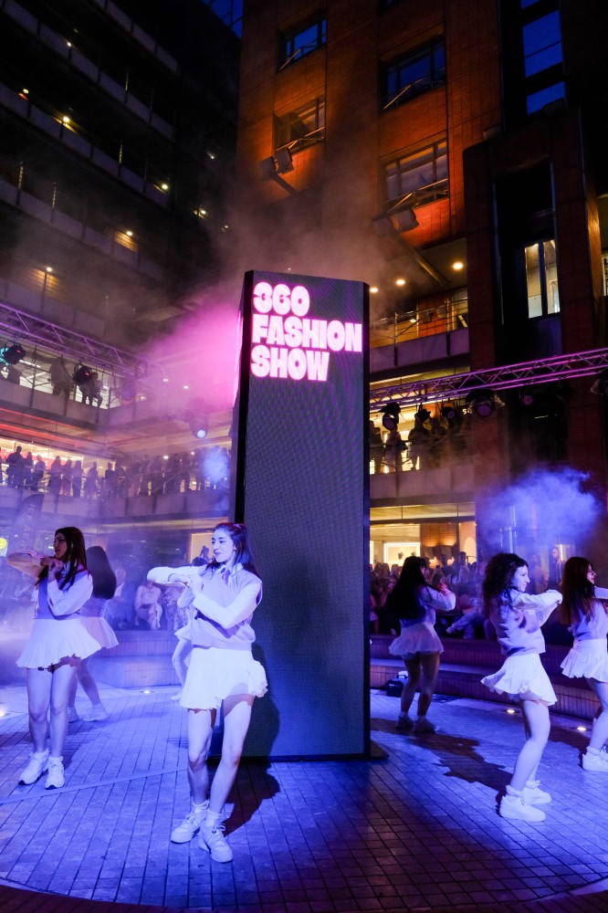 Tο Interstellar 360 Fashion Show από τη ΔΕΛΤΑ 360  talk of the town στη Θεσσαλονίκη!