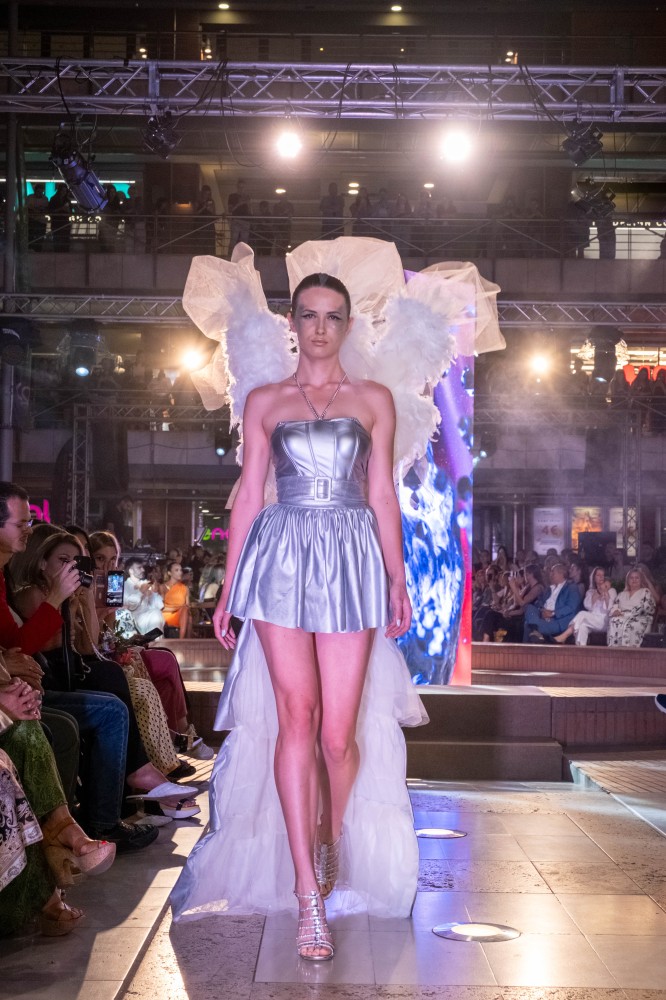 Tο Interstellar 360 Fashion Show από τη ΔΕΛΤΑ 360  talk of the town στη Θεσσαλονίκη!