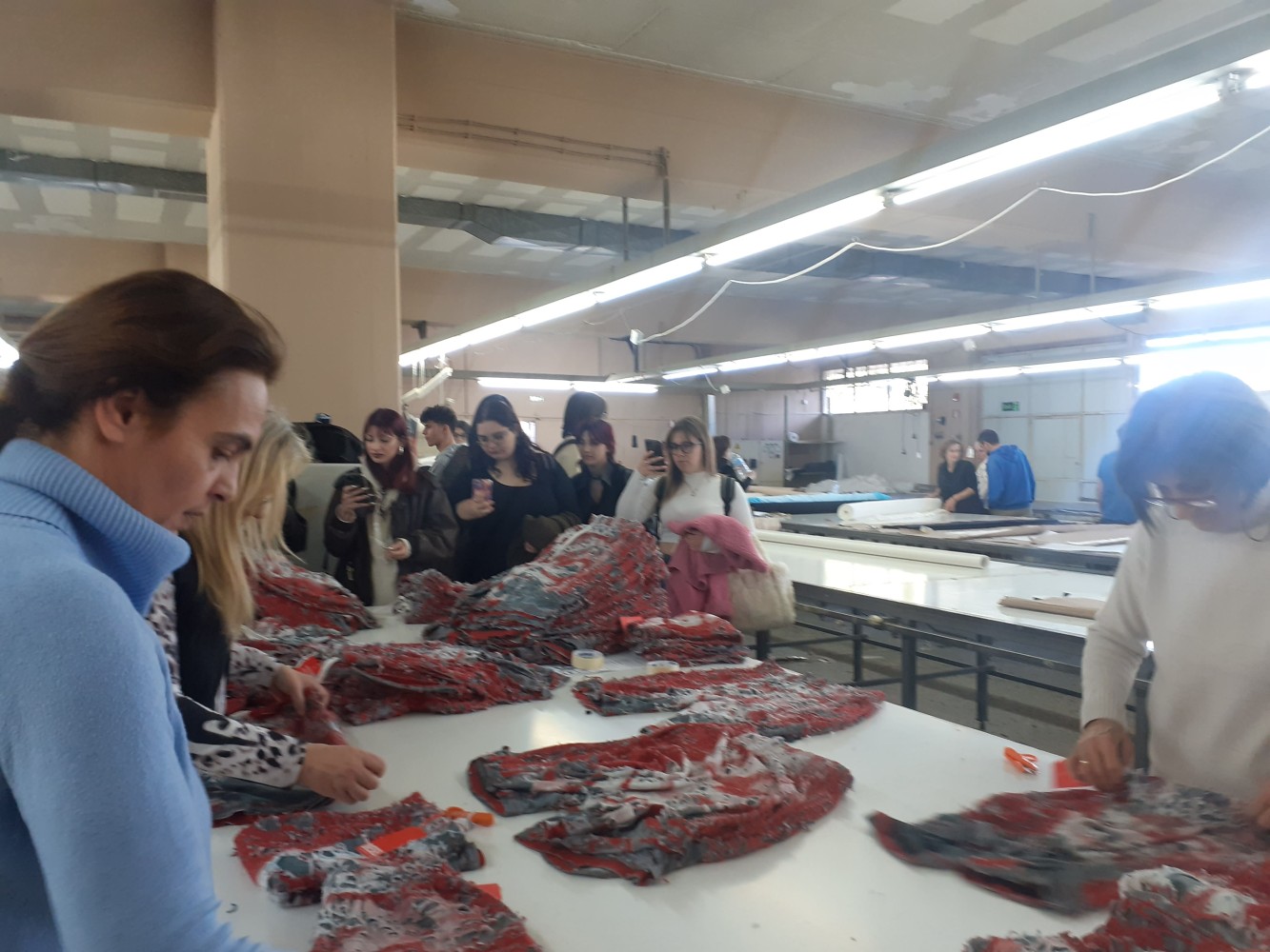 Επίσκεψη των σπουδαστών Σχεδίου Μόδας στην εταιρία Γράντας ΑΒΕΕ