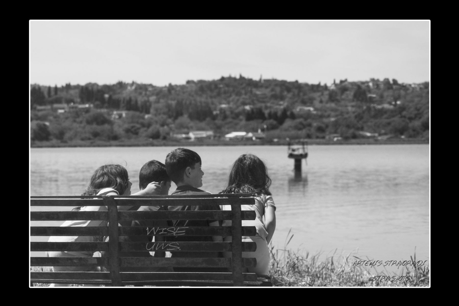 Έκθεση Φωτογραφίας & Συντηρητών Έργων Τέχνης "Χρωματιστές Φωνές"