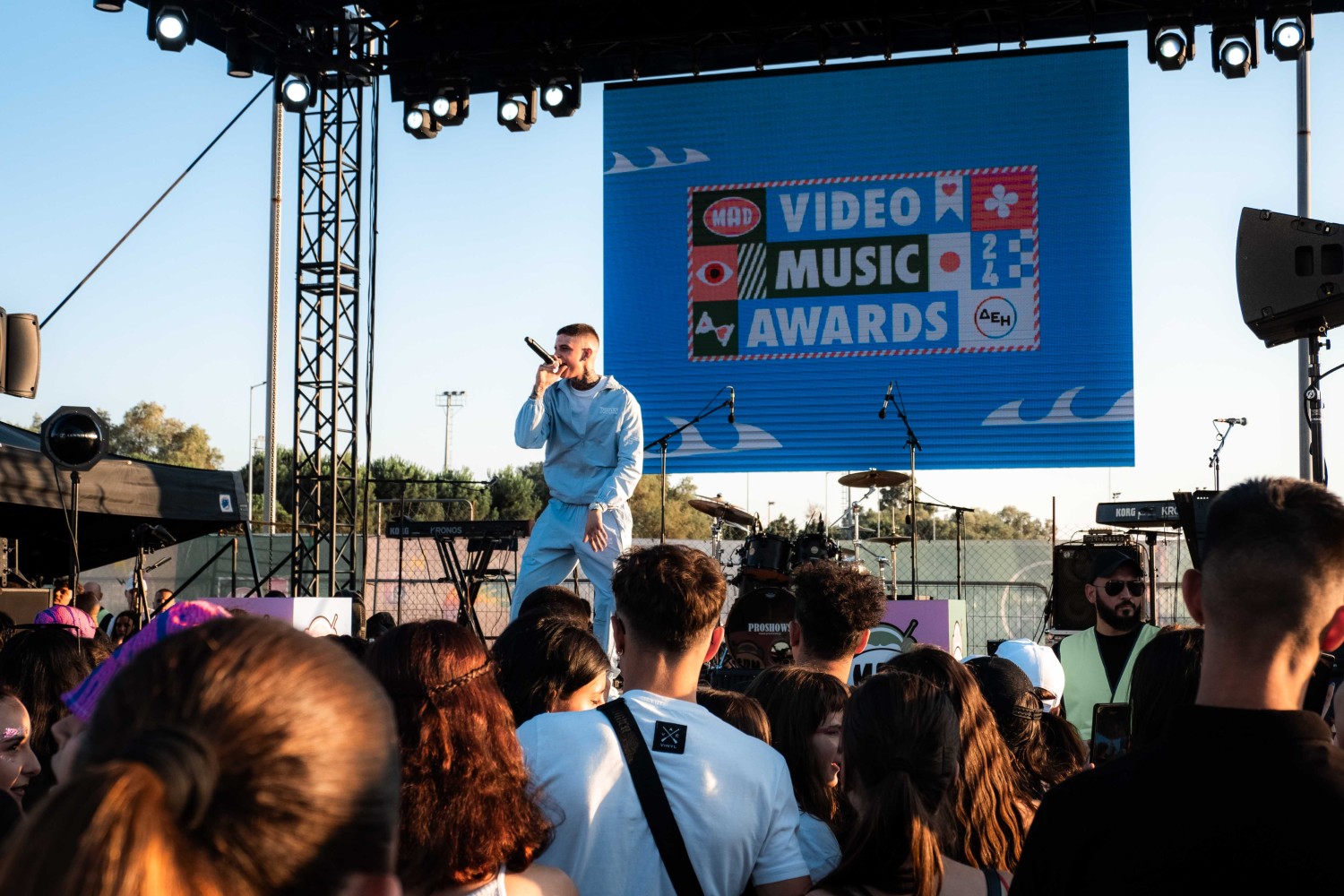 Υποστηρικτές στα MAD Video Music Awards