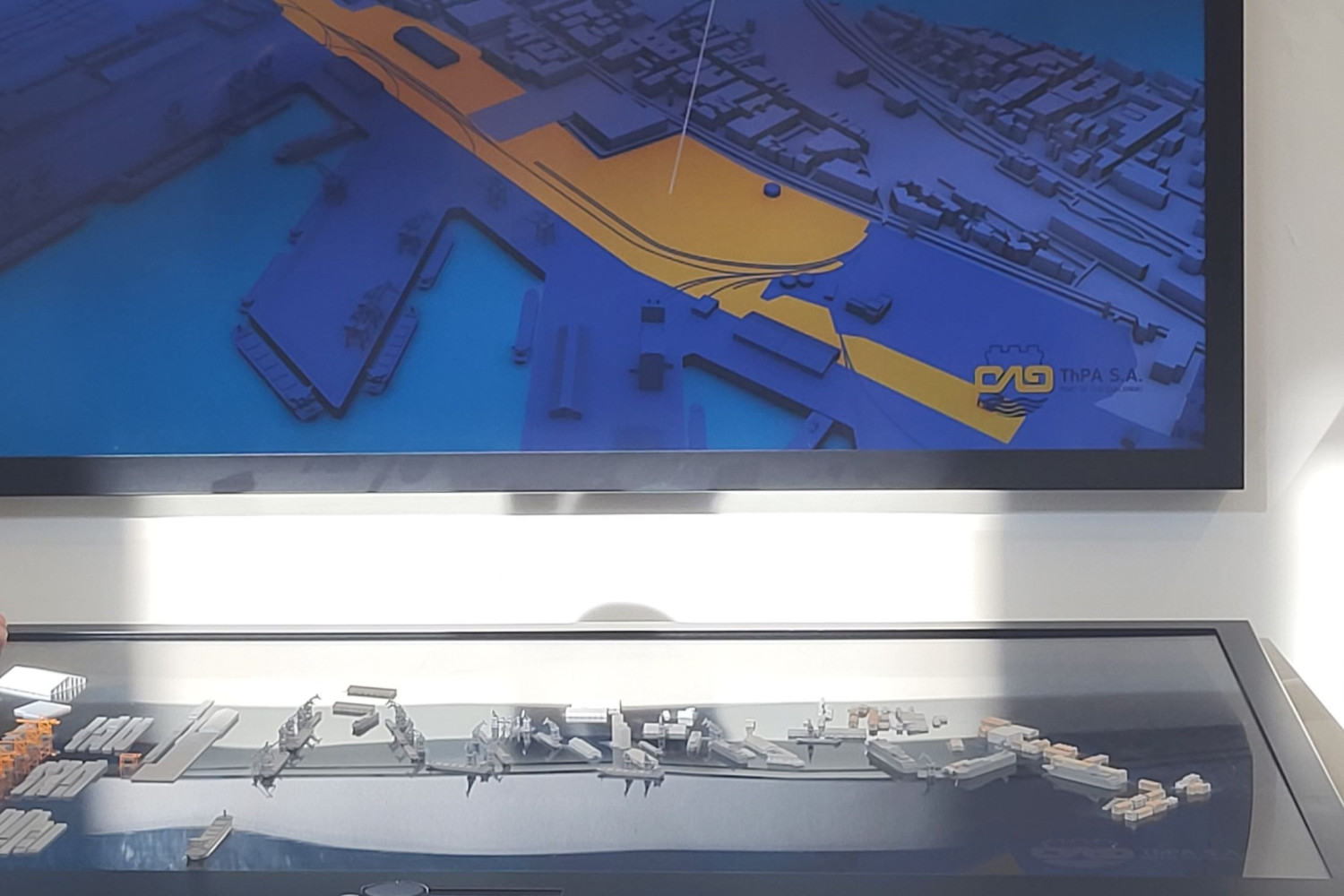 Εκπαιδευτική επίσκεψη Logistics στον ΟΛΘ