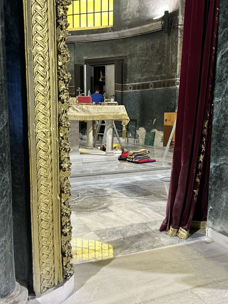 Επίσκεψη Συντηρητών Έργων Τέχνης στον Ιερό ναό της Αγίας Σοφίας