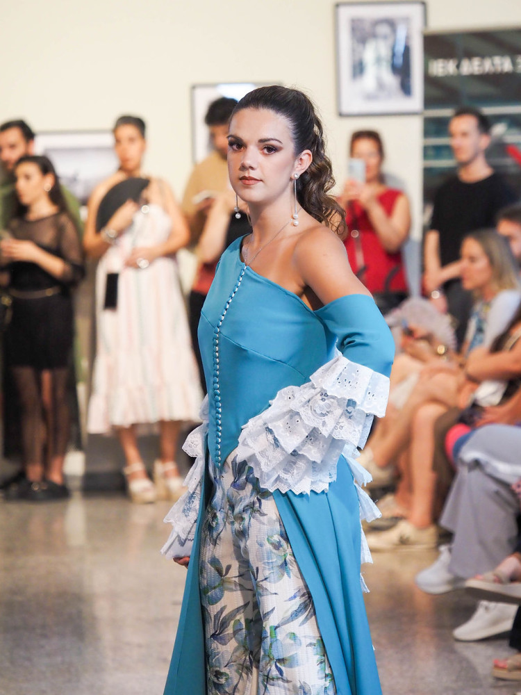 Fashion Show από τη ΔΕΛΤΑ 360 Αθήνας, στο πλαίσιο του "Art Meets Fashion"