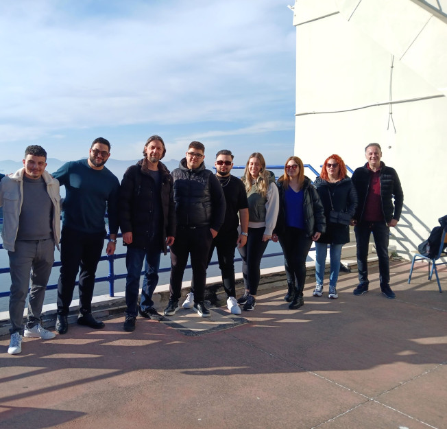 Εκπαιδευτική επίσκεψη της ΔΕΛΤΑ 360 στην Ακαδημία Εμπορικού Ναυτικού Ασπροπύργου