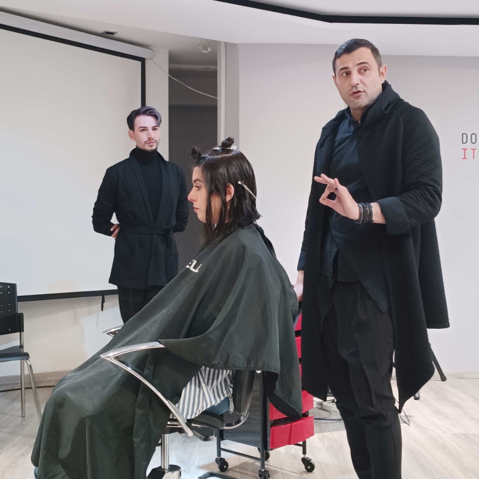 Natural beat κουρέματα στο ΙΕΚ ΔΕΛΤΑ 360 Θεσσαλονίκης