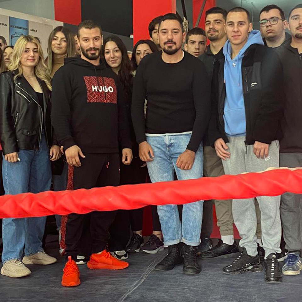 Σπουδαστές Δημοσιογραφίας συναντούν τον Παγκόσμιο πρωταθλητή Kick Boxing Βασίλη Κακαρίκο