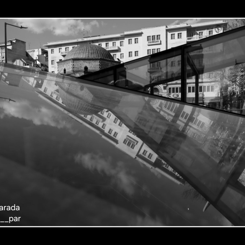 Έκθεση έργων Φωτογραφίας & Συντήρησης Έργων Τέχνης "Χρωματιστές Φωνές"