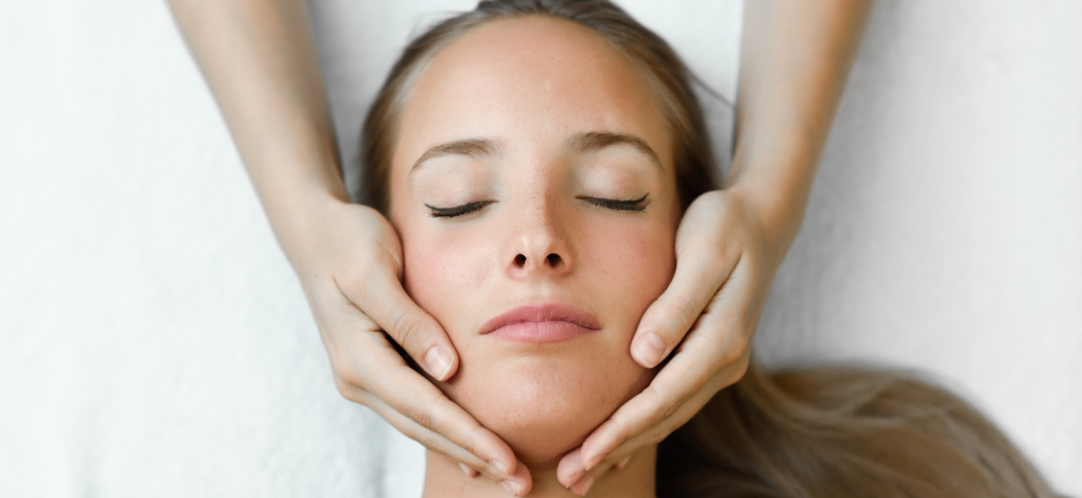 Facial Massage Facial Massage