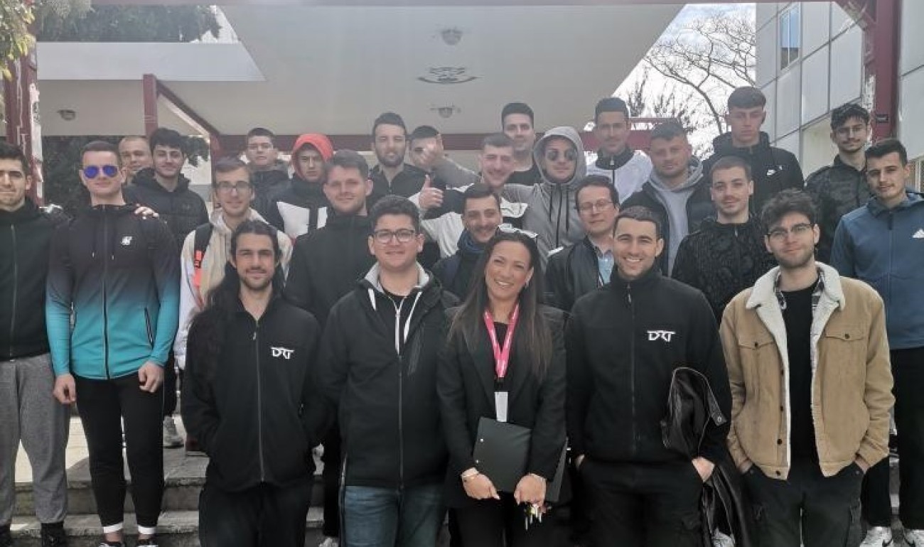 Επίσκεψη στις εγκαταστάσεις της Democritus Racing Team στην Ξάνθη Επίσκεψη στις εγκαταστάσεις της Democritus Racing Team στην Ξάνθη