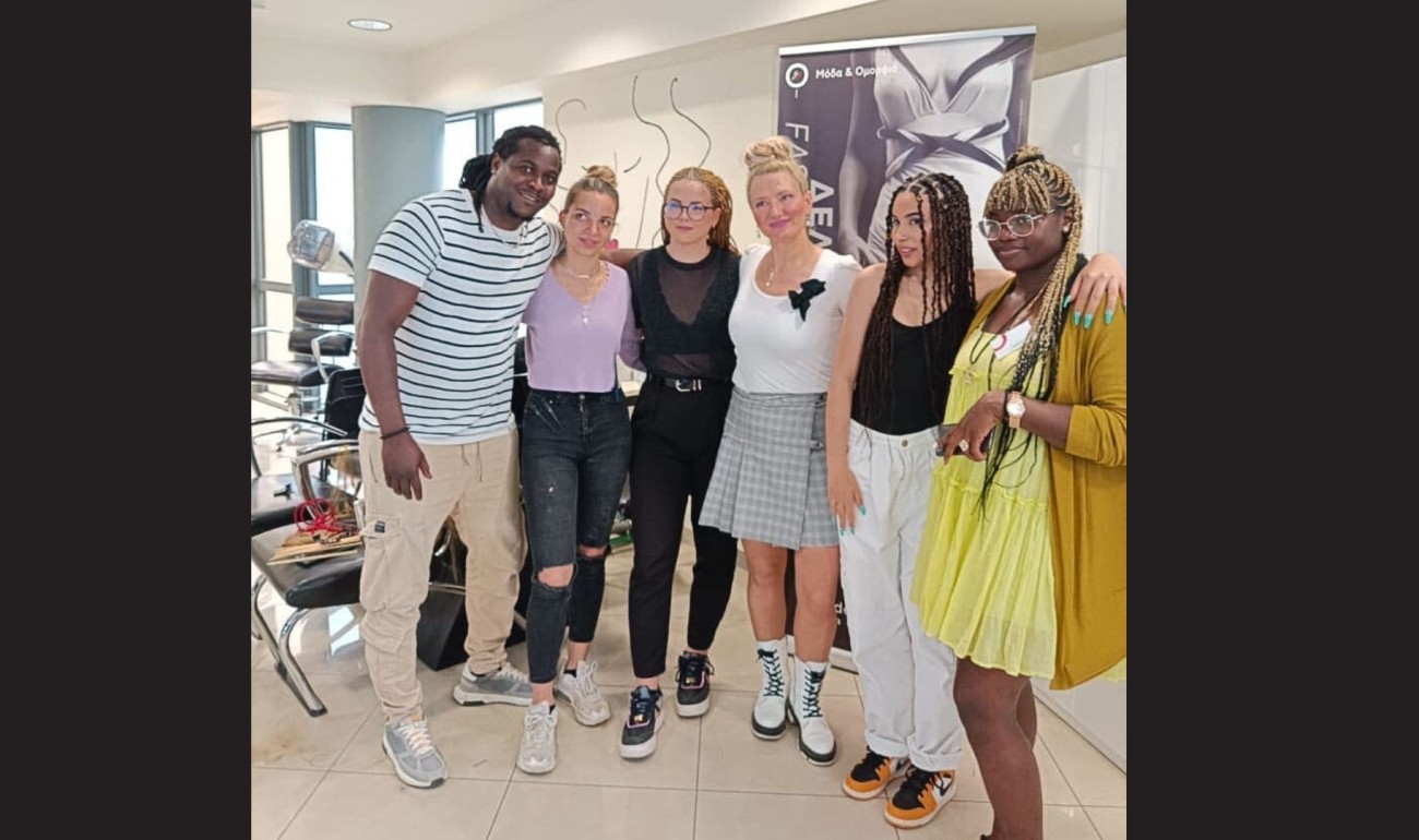 Παρουσίαση τεχνικής Braids στο ΙΕΚ ΔΕΛΤΑ 360 Ιωαννίνων Παρουσίαση τεχνικής Braids στο ΙΕΚ ΔΕΛΤΑ 360 Ιωαννίνων