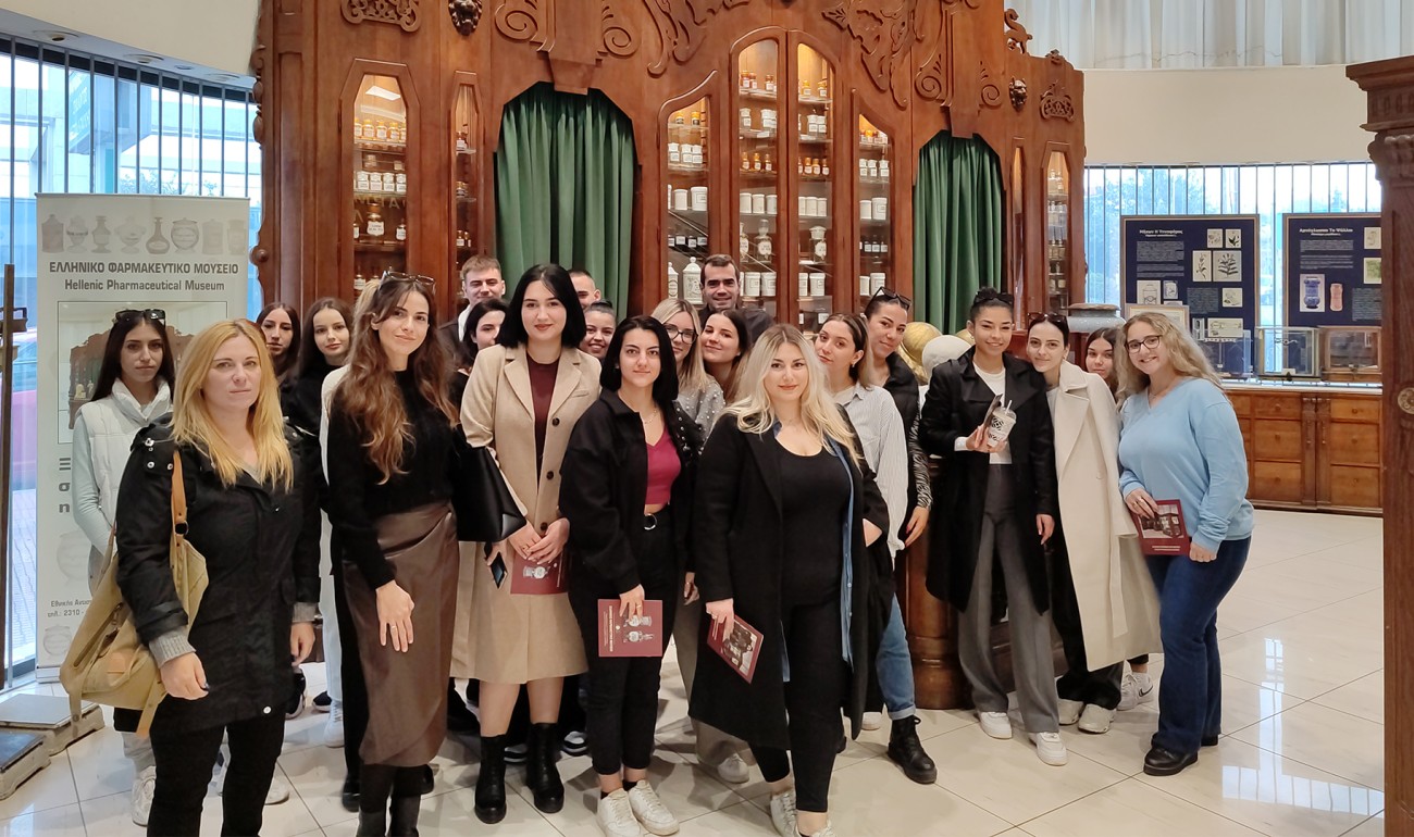 Εκπαιδευτική επίσκεψη των σπουδαστών στο Ελληνικό Φαρμακευτικό Μουσείο